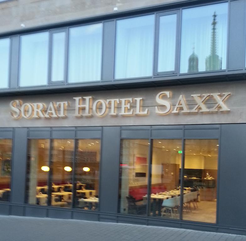 Sorat Hotel Saxx Nürnberg Exterior foto